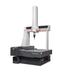CRYSTA-Apex V PLUS 9168 Máquina de Medición por Coordenadas CNC