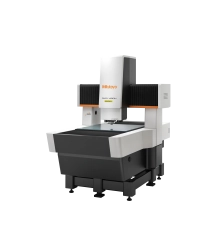 Máquinas de medición óptica 3D HYBRID QV TIPO 1, SERIE TIPO 4 365 - Sistema de medición óptica CNC 3D equipado con un sensor de medición Sin contacto - QVH APEX302